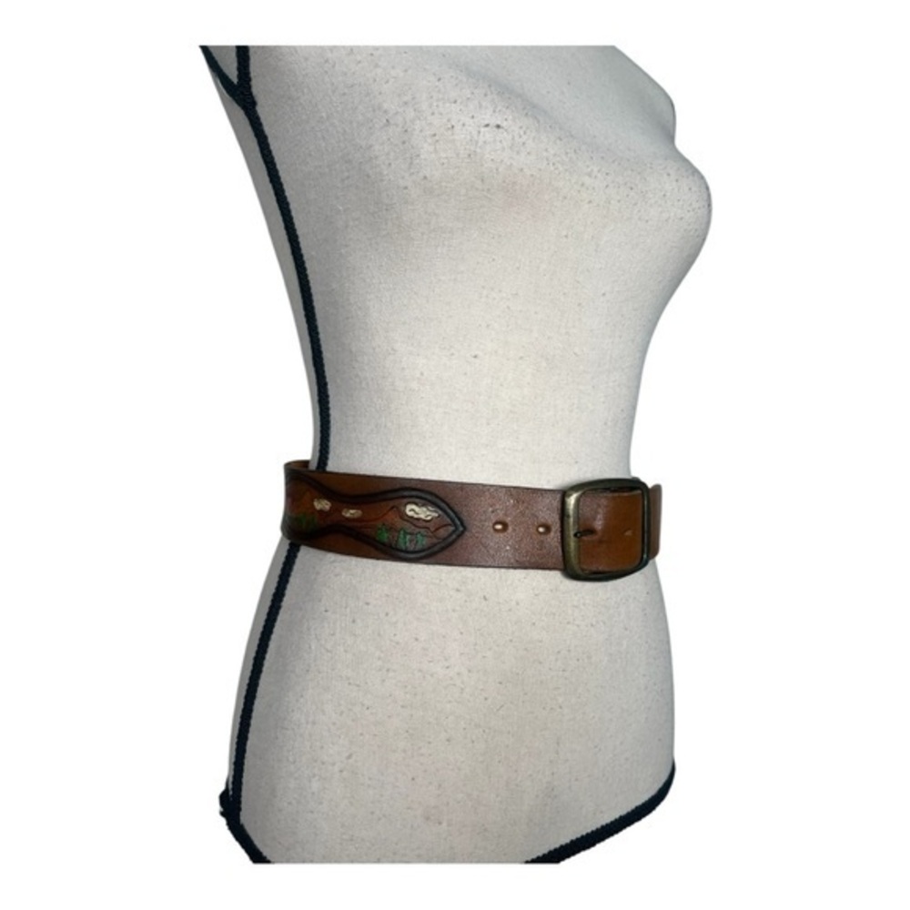 Artisan Brown Cowhide Leather Belt with Textured Surface and Classic Design